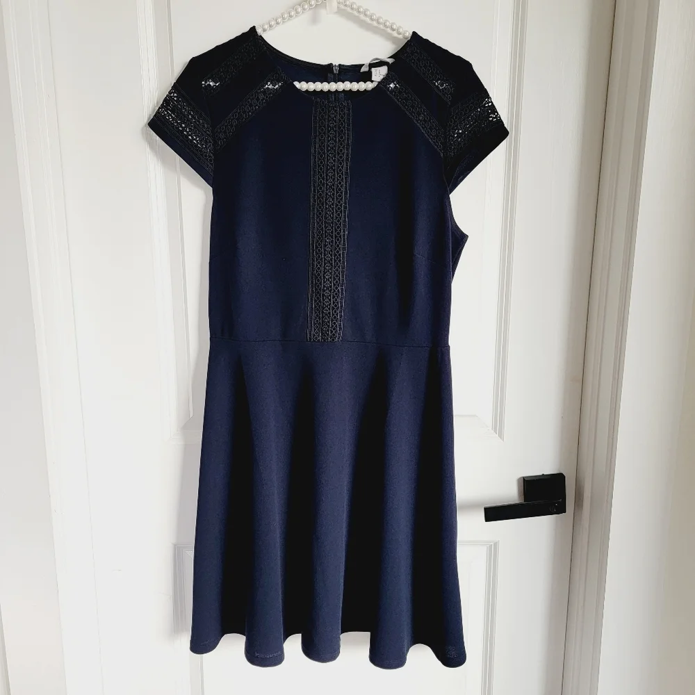 NWOT H&M Navy Blue Lace Eyelet Cap Sleeve Knee-Length Casual Dress Sz M - Picture 11 of 11